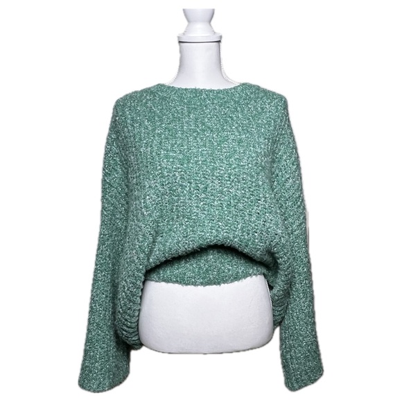 Sincerely Jules Cozy Green Sweater w/ Flared Sleeves - Size L 💚✨ - Picture 4 of 7